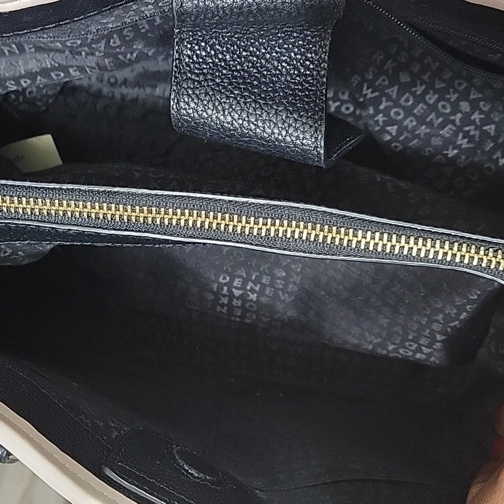 KATE SPADE BLACK SOFT PINK TRIM LEATHER BAG EUC - Picture 7 of 16